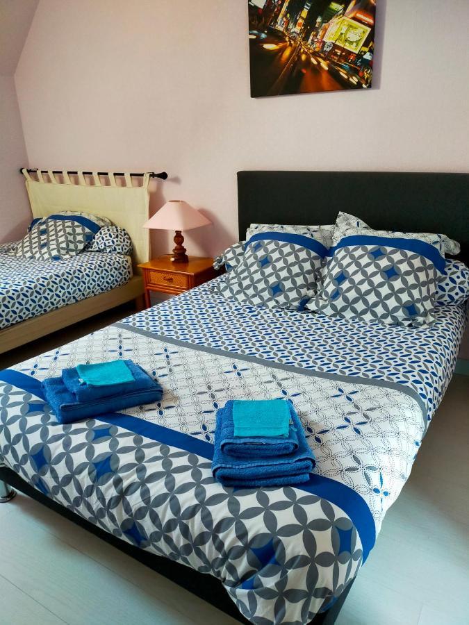 La Petite Maison Bleue Lopérec Kültér fotó